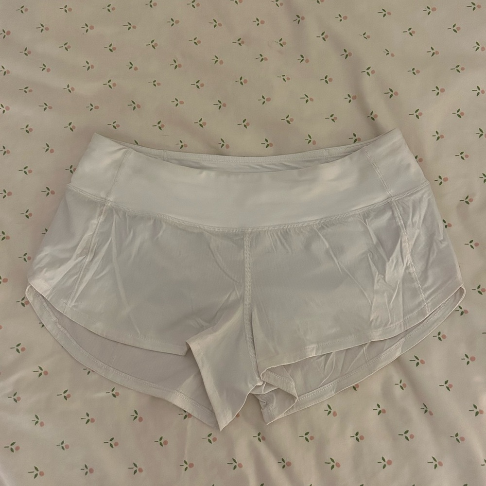 White Lululemon Speed Up Shorts Low Rise